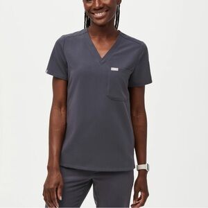 Figs Charcoal Catarina top